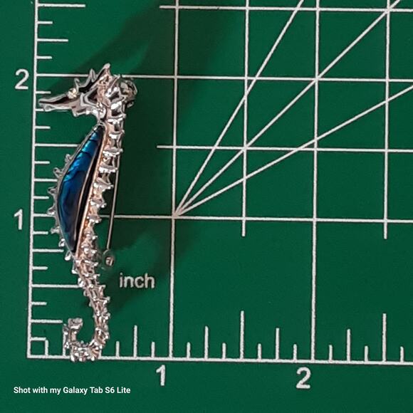 Seahorse Brooch Abalone Stone In Bezel Silver Tone Setting - Picture 6 of 6